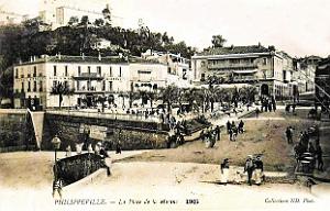 895- Philippeville - La Place de la Marine